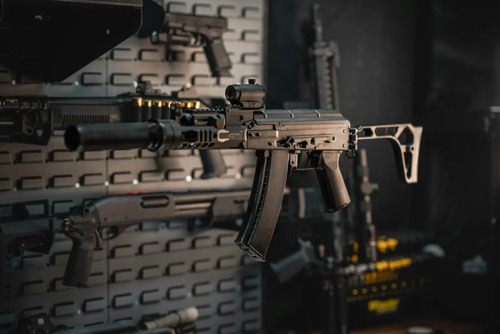 Quelle réplique airsoft choisir pour débuter ? AEG, gaz ou ressort